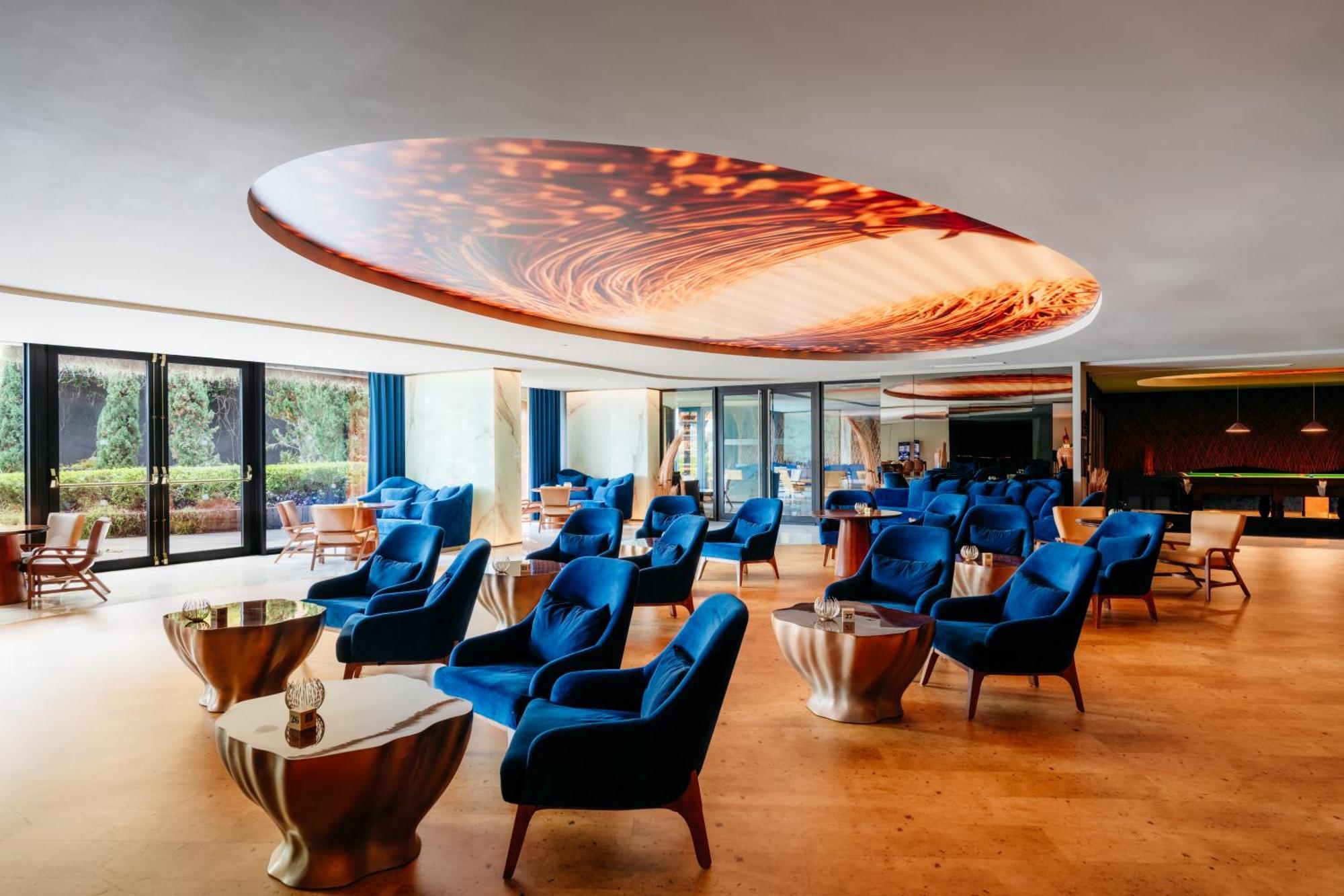 Savoy Palace - The Leading Hotels Of The World - Savoy Signature Funchal  Exterior photo The lounge at the airport