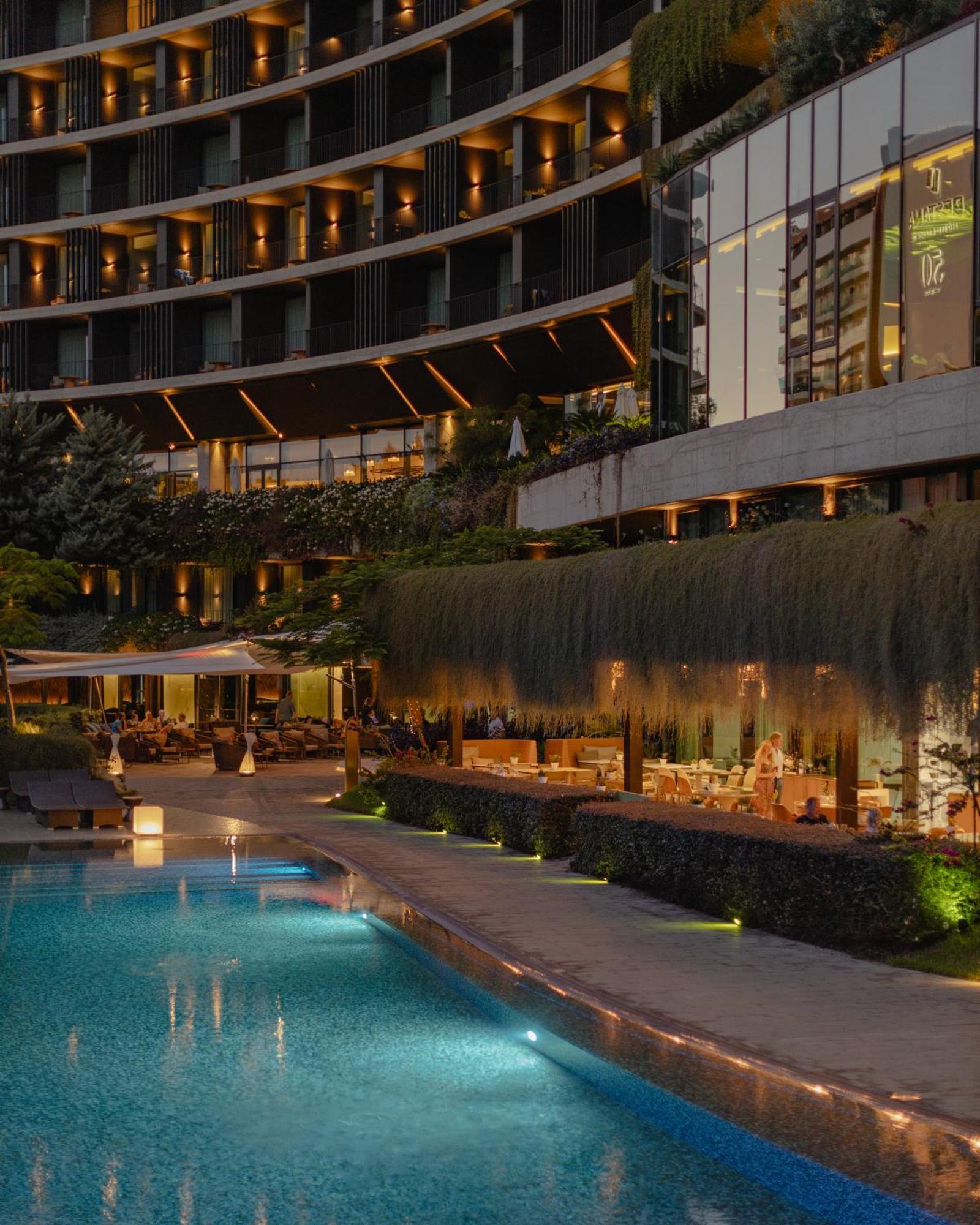 Savoy Palace - The Leading Hotels Of The World - Savoy Signature Funchal  Exterior photo The Pool at The Edition